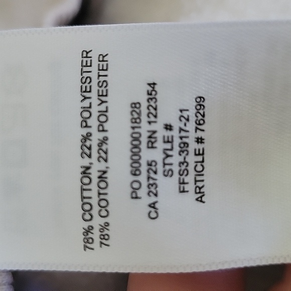 TNA Aritzia Cozy Fleece Long Sleeve Cropped Length Sweatshirt Beige Cream XS - Picture 6 of 11